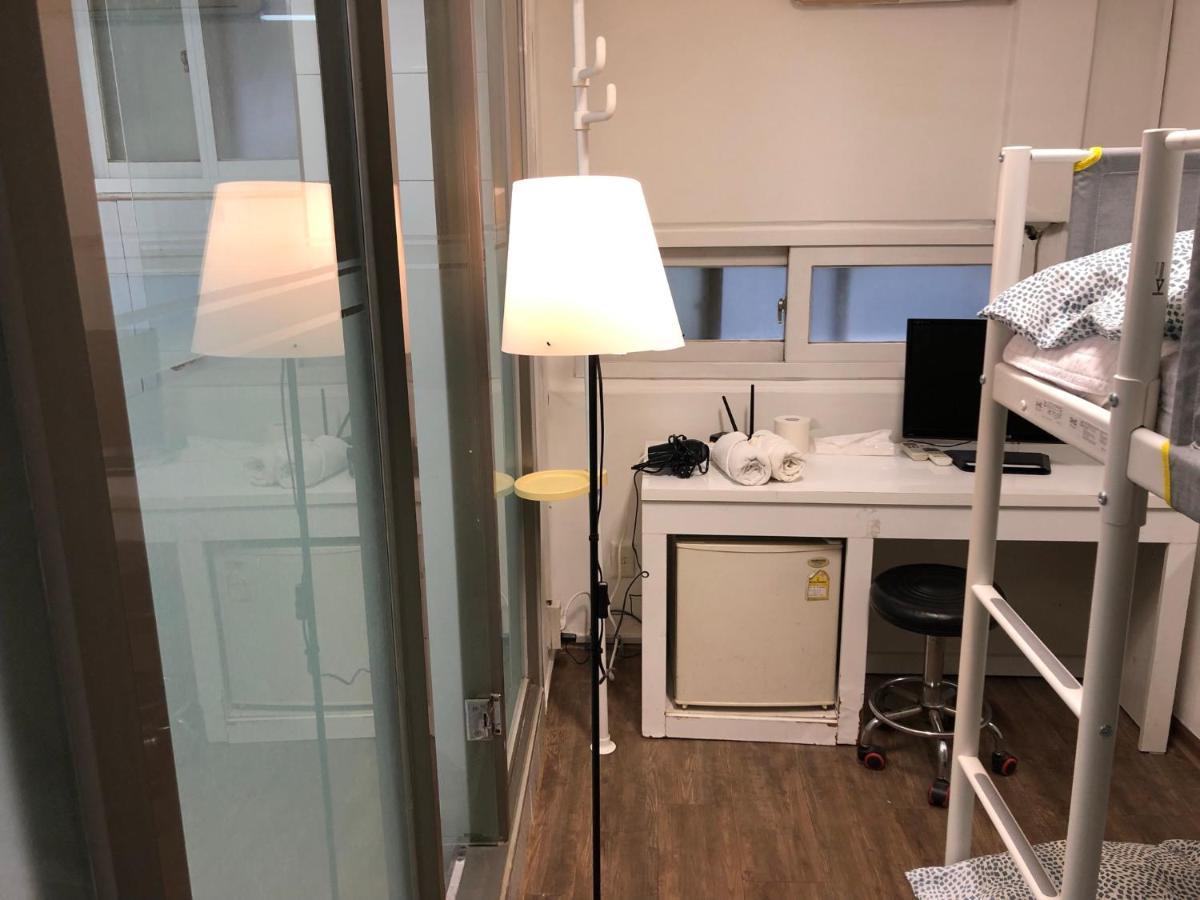 Hostel Metro Сеул Екстериор снимка