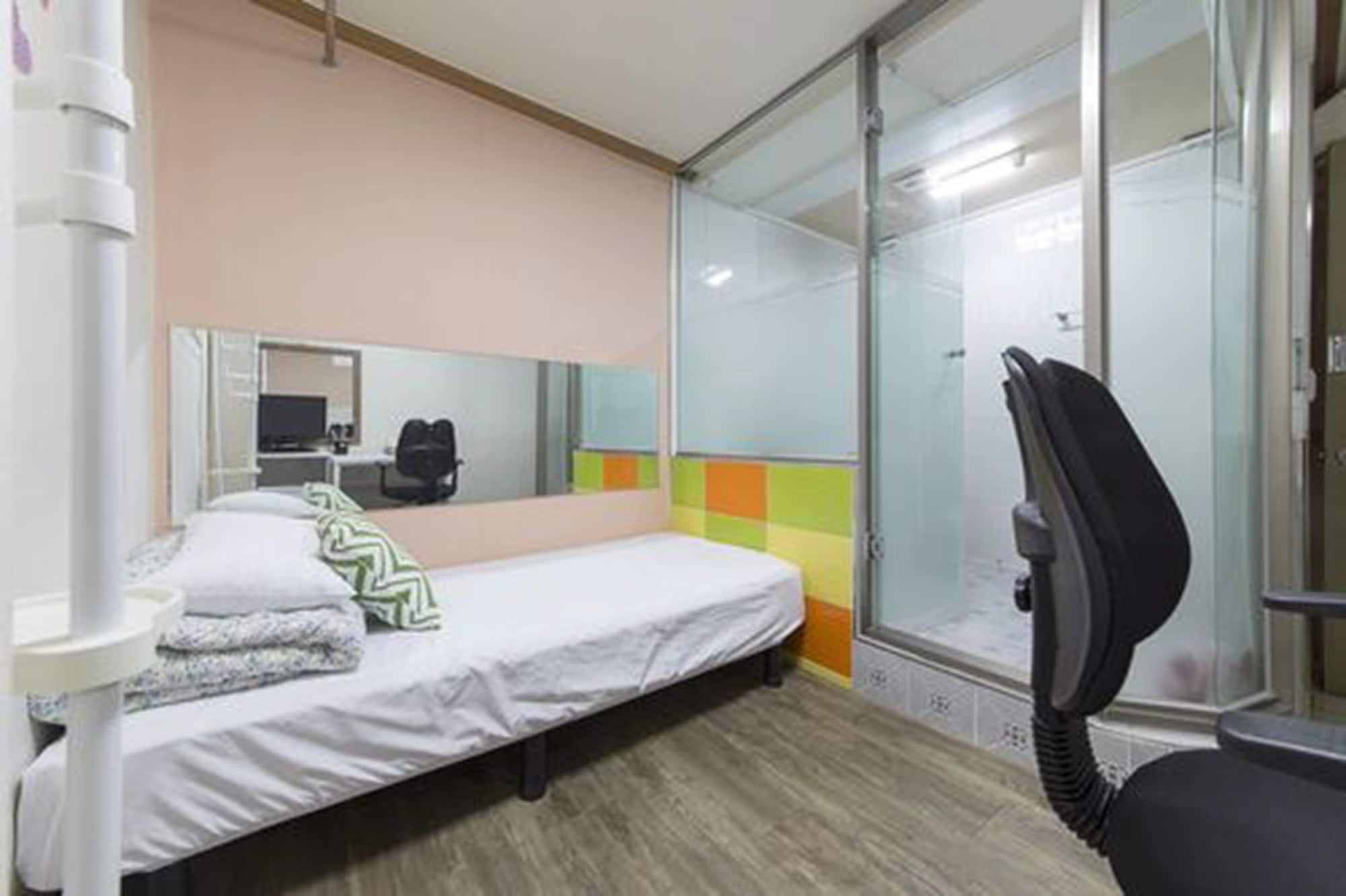 Hostel Metro Сеул Екстериор снимка